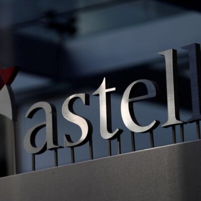 China Detains Japanese Employee From Drugmaker Astellas
