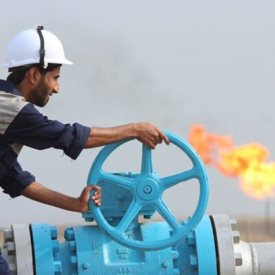 Oil jumps 5% on Kurdish exports halt, trimming looming Q1 loss