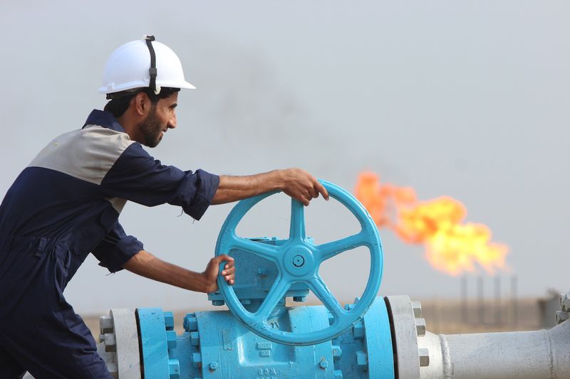 Oil jumps 5% on Kurdish exports halt, trimming looming Q1 loss
