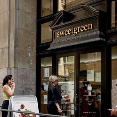 Chipotle Sues Sweetgreen Over Its New Burrito Bowl