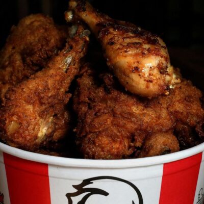 KFC, Other Chains Hunt for Elusive 4-Pound Chicken