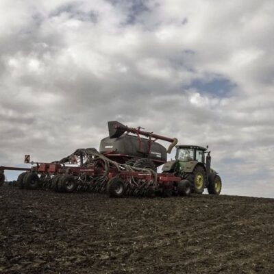 Ukraine Farms Attract Money and Help From Allies, Top Food Companies