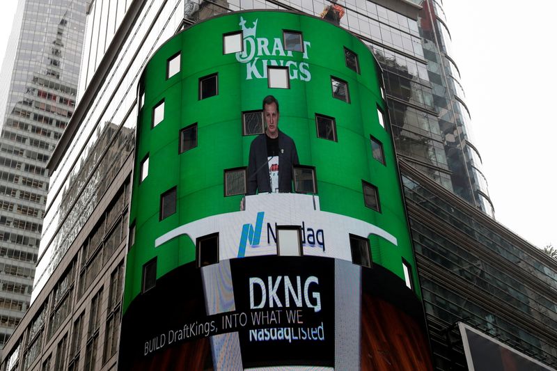 DraftKings price target raised at several Wall Street firms, shares gain