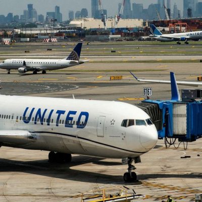 United Airlines Triples Second-Quarter Profit