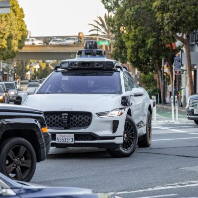 Cruise, Waymo Get Approval to Expand Driverless Vehicles in San Francisco