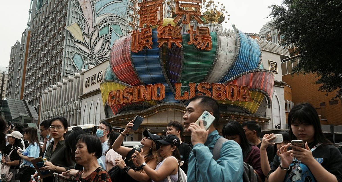Macau Reclaims Crown From Vegas as World's Top Gambling Hub