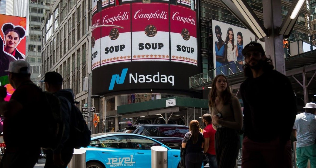 NYSE, Nasdaq Battle for New Listings