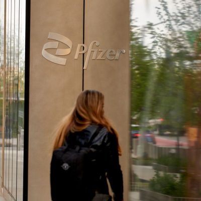 Pfizer Misses Revenue Expectations, Bets on Drug Launches to Ease Shortfall