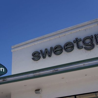 Sweetgreen Hires Former Chipotle Executives, Readies Mid-America Push