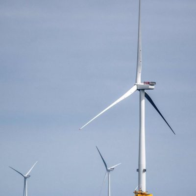 Wind Industry Hits Rough Seas
